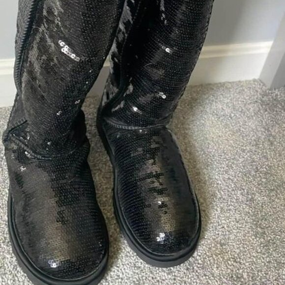 Limited edition over the knee Bailey bow sequin uggs size 8 - Picture 1 of 3